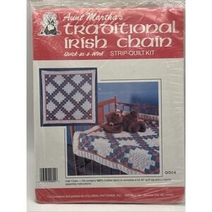 Aunt Martha's traditional IRIS CHAIN strip quilt kit QQ04 NEW COMPLETE